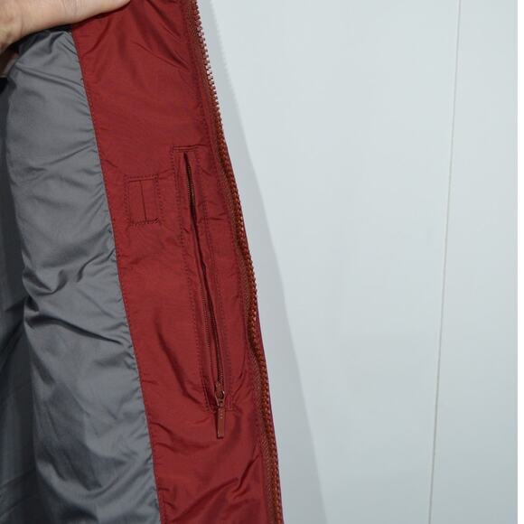 Eddie Bauer Men's Burgandy Down Puffer Vest Size XL Tall - Picture 6 of 13